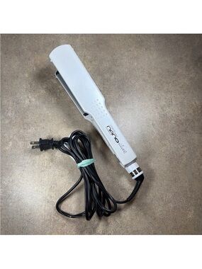 Jilbere de Paris 1 3/4NANO SIL Ceramic Flat Iron Hair Straightener 400W